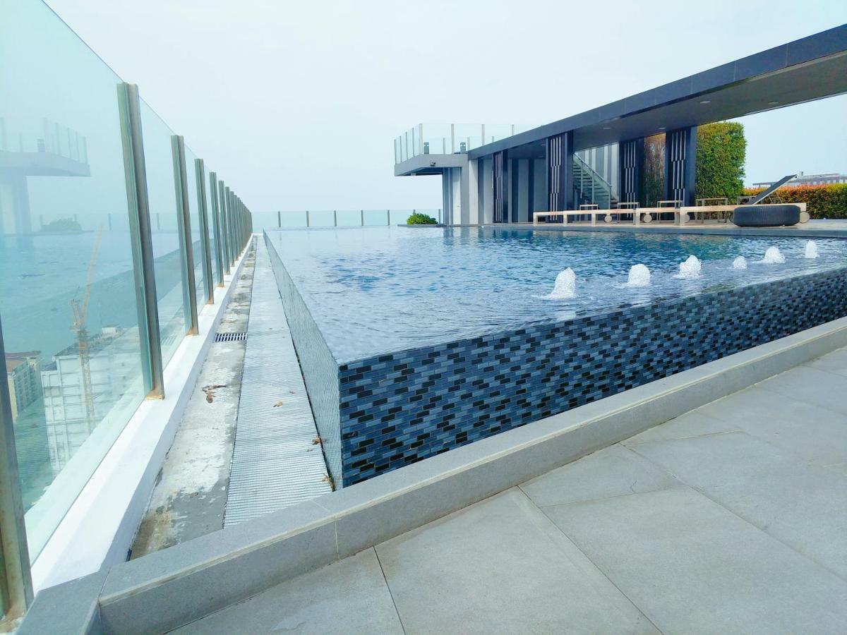 The Base Pattaya 芭提雅基地公寓 Exterior foto